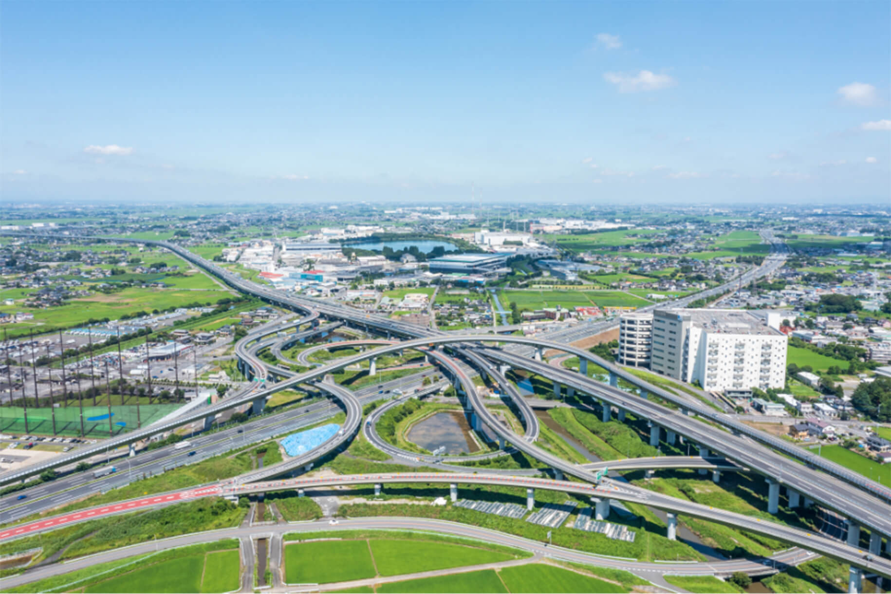 都市と道路